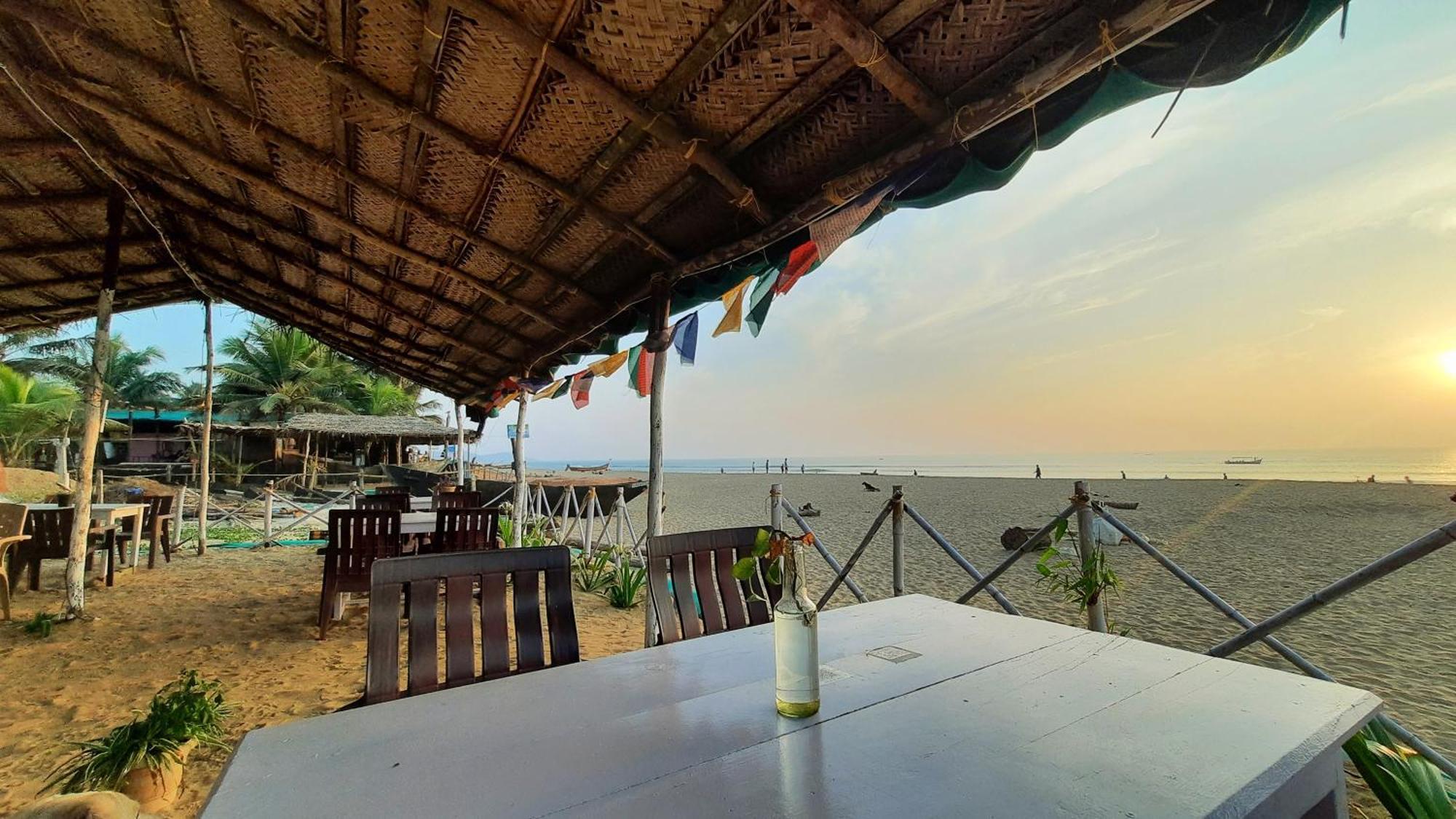 Gokarna Beach Stays By Tune Of Ocean Exterior photo